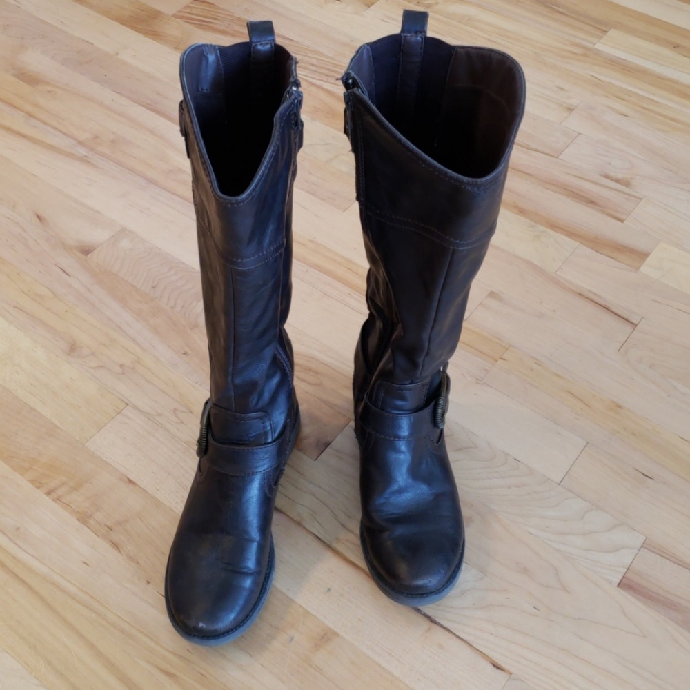 Baretrap Boots